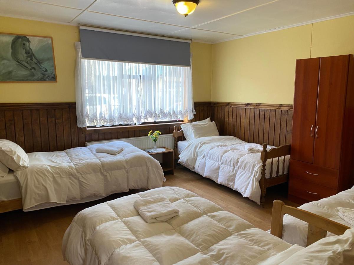 Hostal Hielo Sur Punta Arenas Bagian luar foto