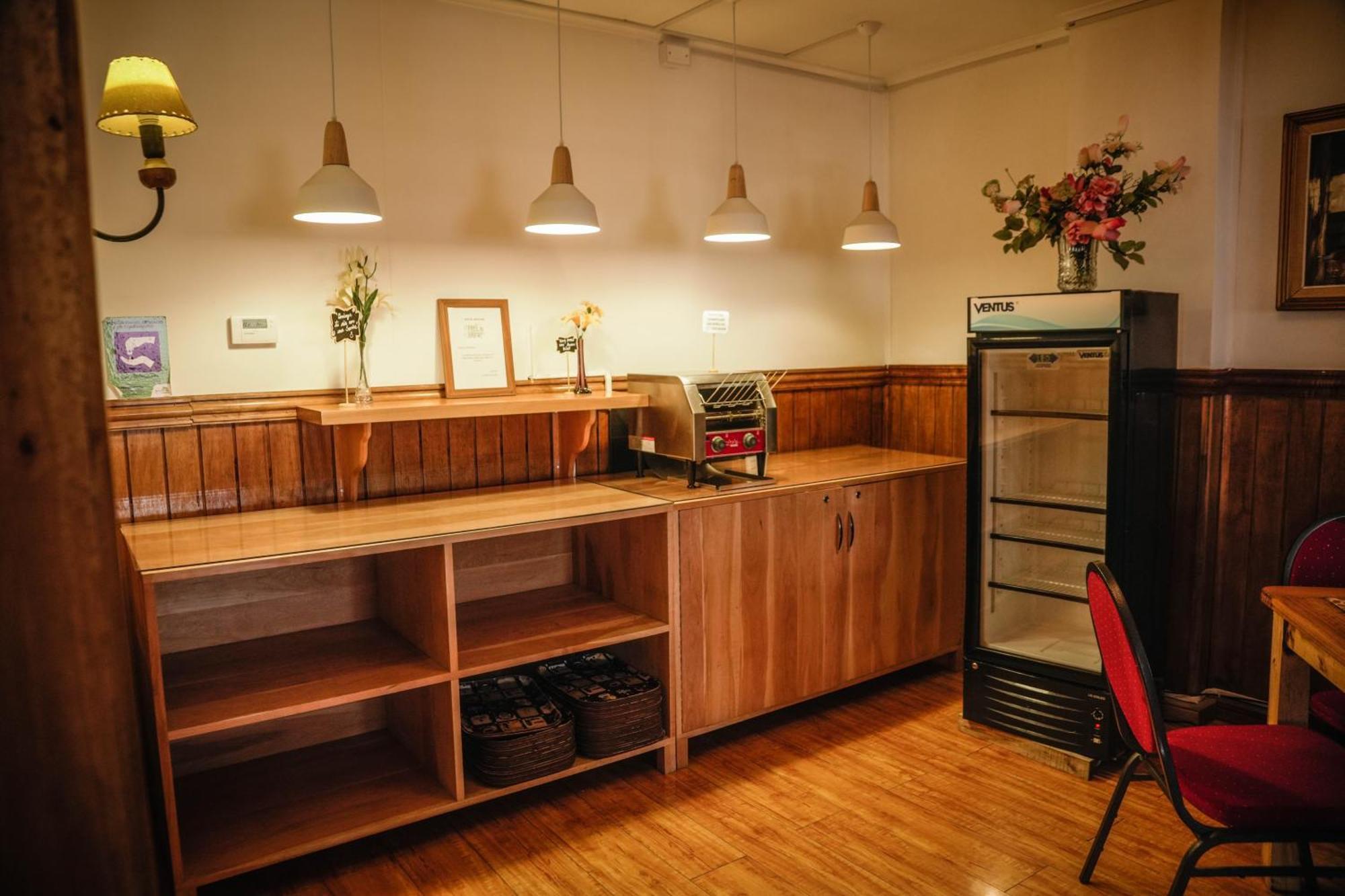 Hostal Hielo Sur Punta Arenas Bagian luar foto