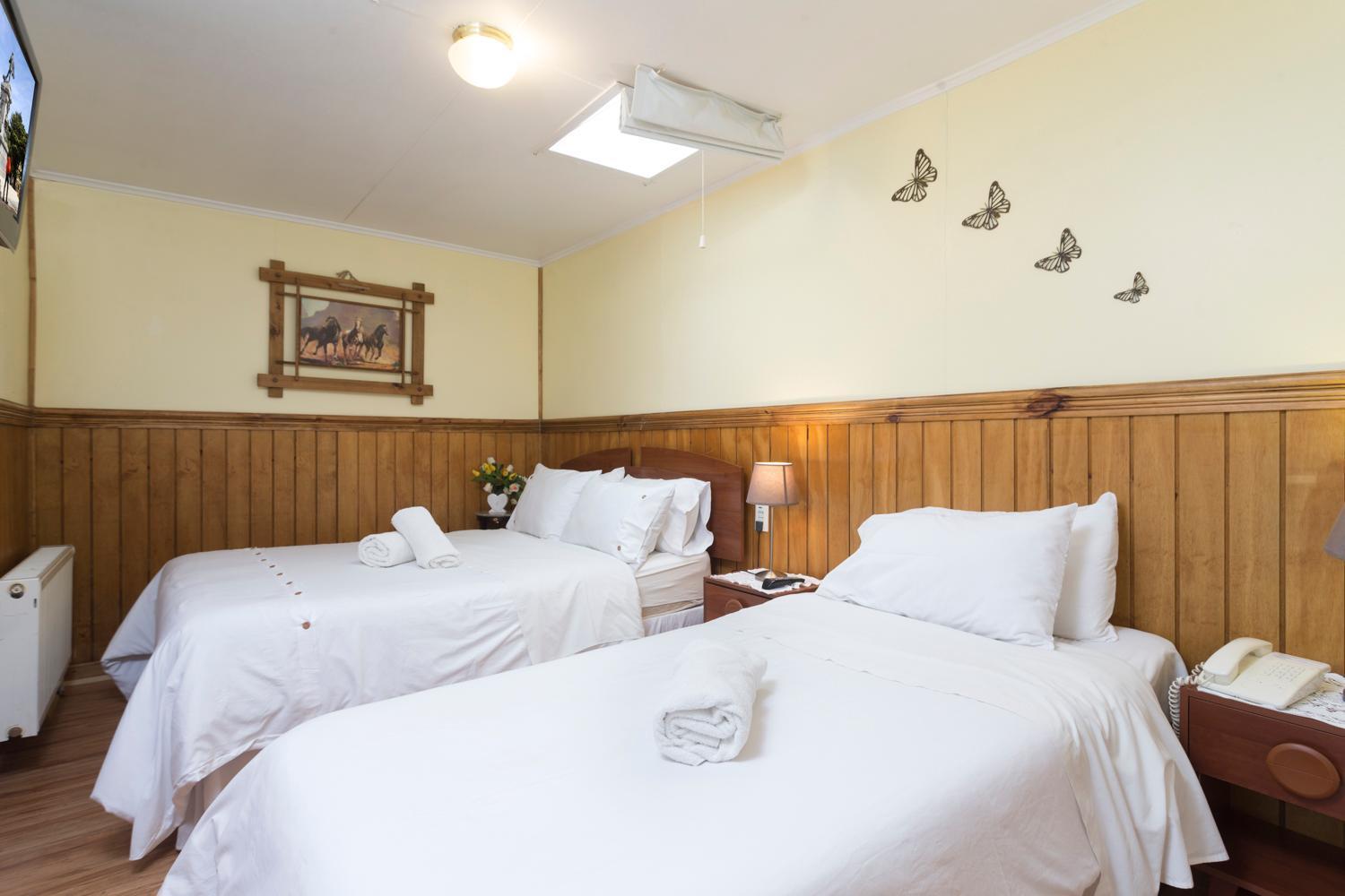 Hostal Hielo Sur Punta Arenas Bagian luar foto