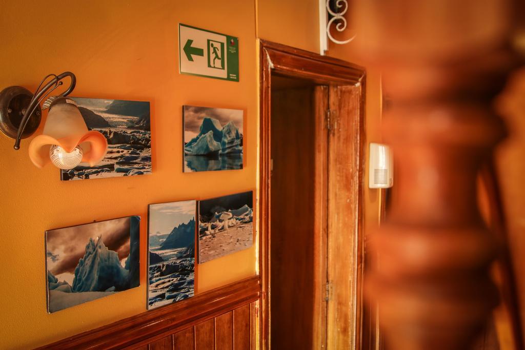 Hostal Hielo Sur Punta Arenas Bagian luar foto